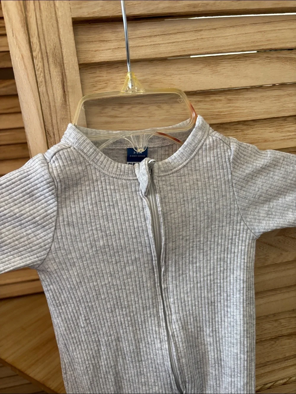 Old Navy Ribbed Zip Footed One-Piece in Light Gray 3-6 months